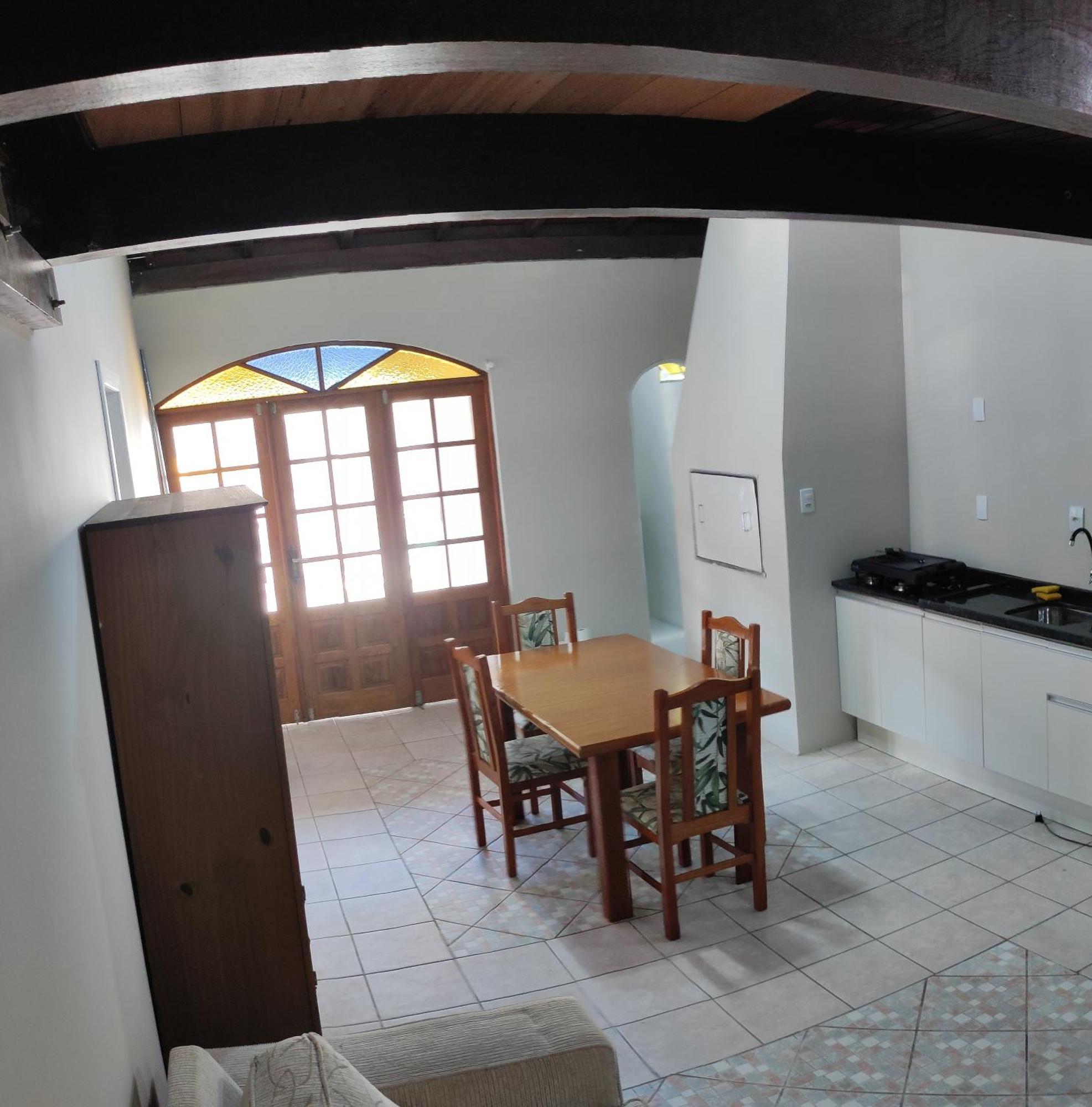 Residencial Praia Da Daniela ฟลอเรียนอโปลิส ภายนอก รูปภาพ