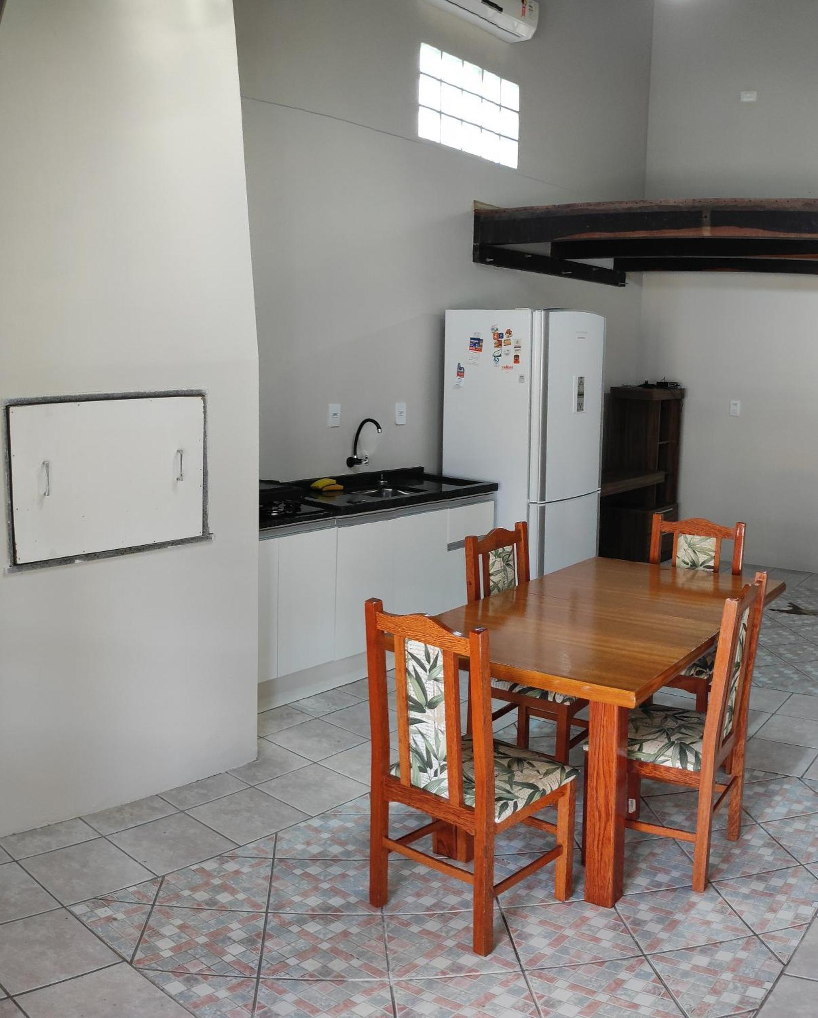 Residencial Praia Da Daniela ฟลอเรียนอโปลิส ภายนอก รูปภาพ