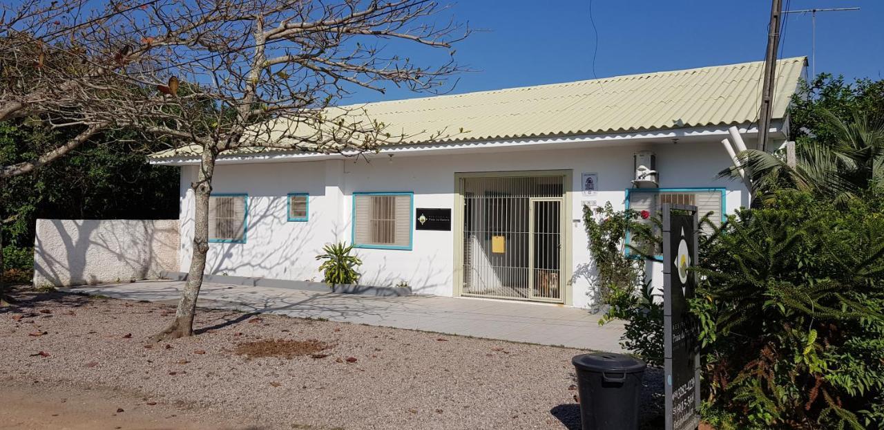 Residencial Praia Da Daniela ฟลอเรียนอโปลิส ภายนอก รูปภาพ